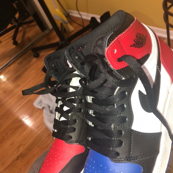 Jordan top 3 - Picture 3 of 3